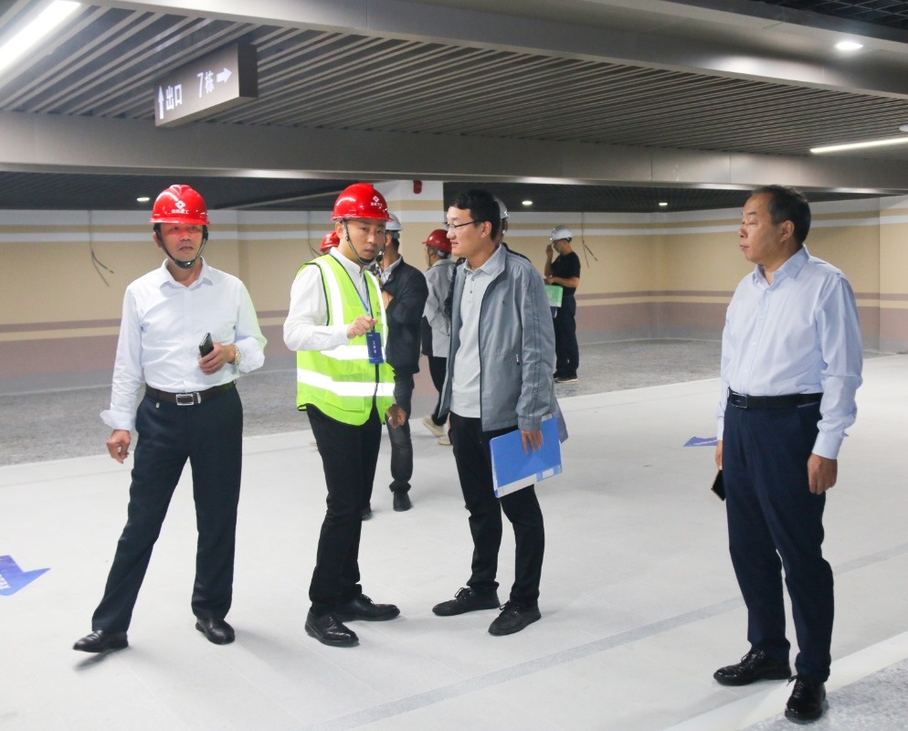 观摩团一行莅临璞悦兰庭东区项目开展2023年全市建设工程施工现场质量观摩会(图8) 观摩团一行莅临璞悦兰庭东区项目开展2023年全市建设工程施工现场质量观摩会(图8)